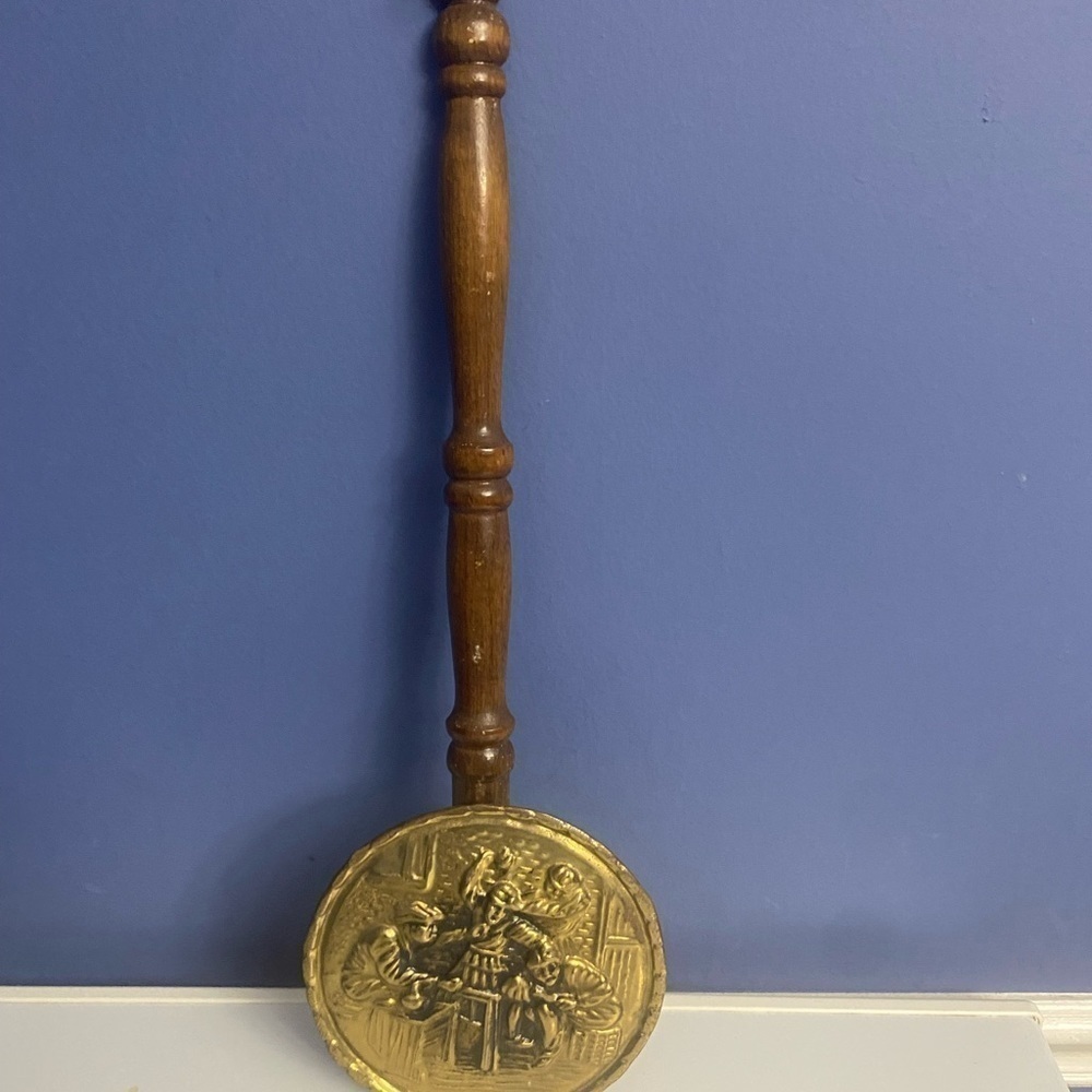 Vintage Brass Wall Pocket Brass Match
Holder with Pub Scene Decorative Wall